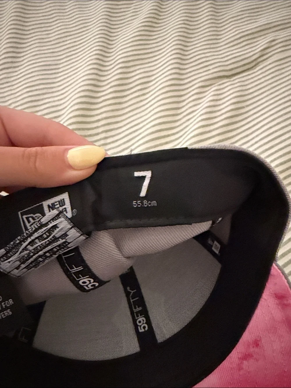 New Era gray pink
